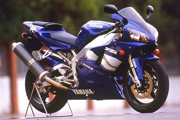 موتور یاماها YZF-R1